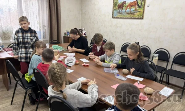 Забавные Травянчики скоро отрастят зеленые волосы!