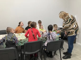Вера Геннадьевна ведёт мк