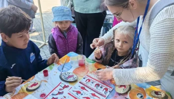 Семейный фестиваль &laquo;Любить сейчас&raquo;, посвященный Дню многодетной семьи в Иркутской области 0