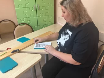 Мама тоже решила поучаствовать в мастер-классе